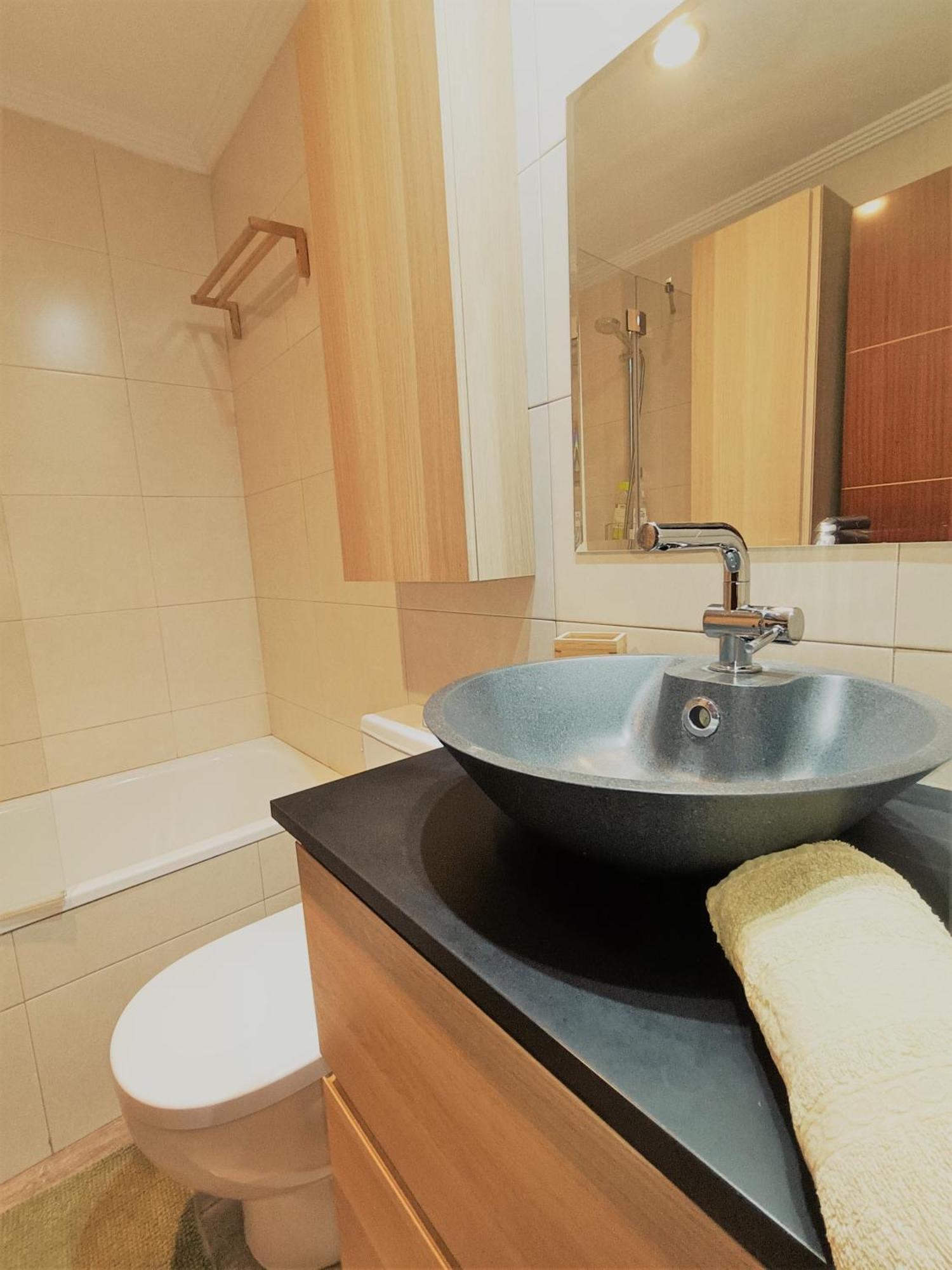 Bec, Hospital Cruces, Parking Gratis, Wifi, Aa, A 15 Min De Bilbao Apartment Баракалдо Екстериор снимка
